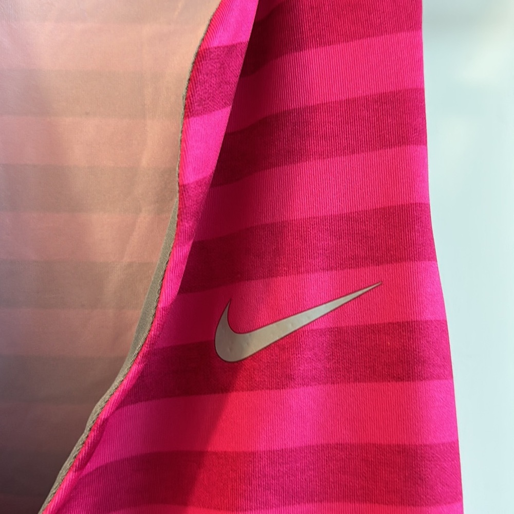 NIKE TANK SIZE XL - Picture 4 of 7